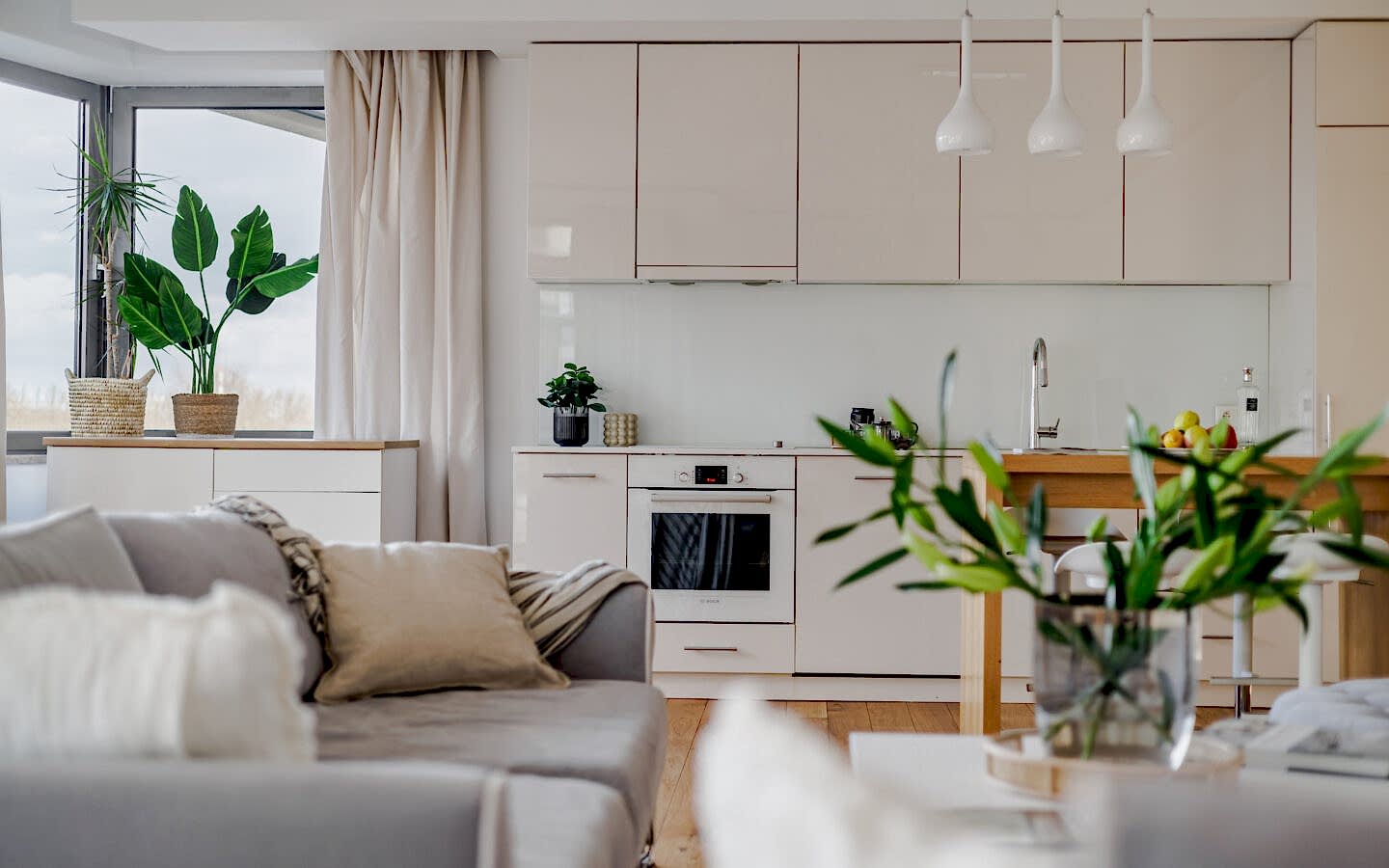 3 Pok. Apartament Plac Trzech Krzyży Holland Park