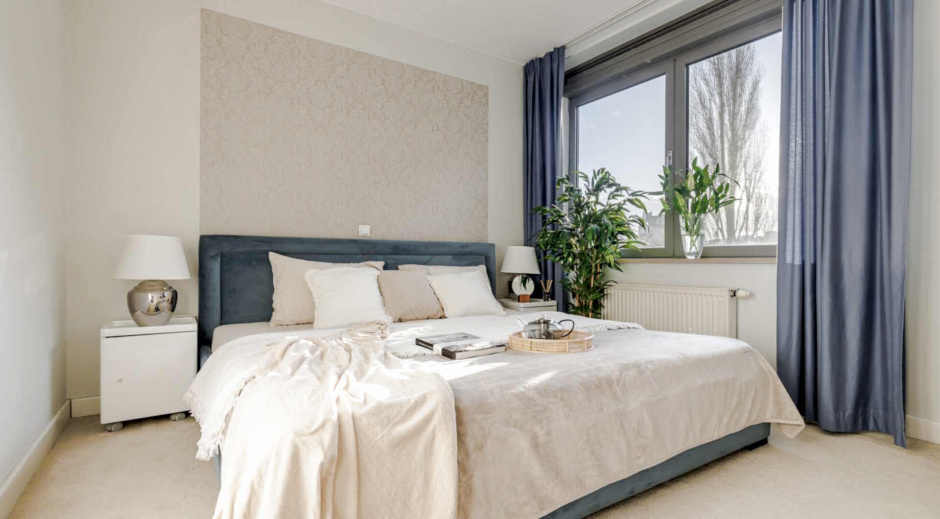 3 Pok. Apartament Plac Trzech Krzyży Holland Park