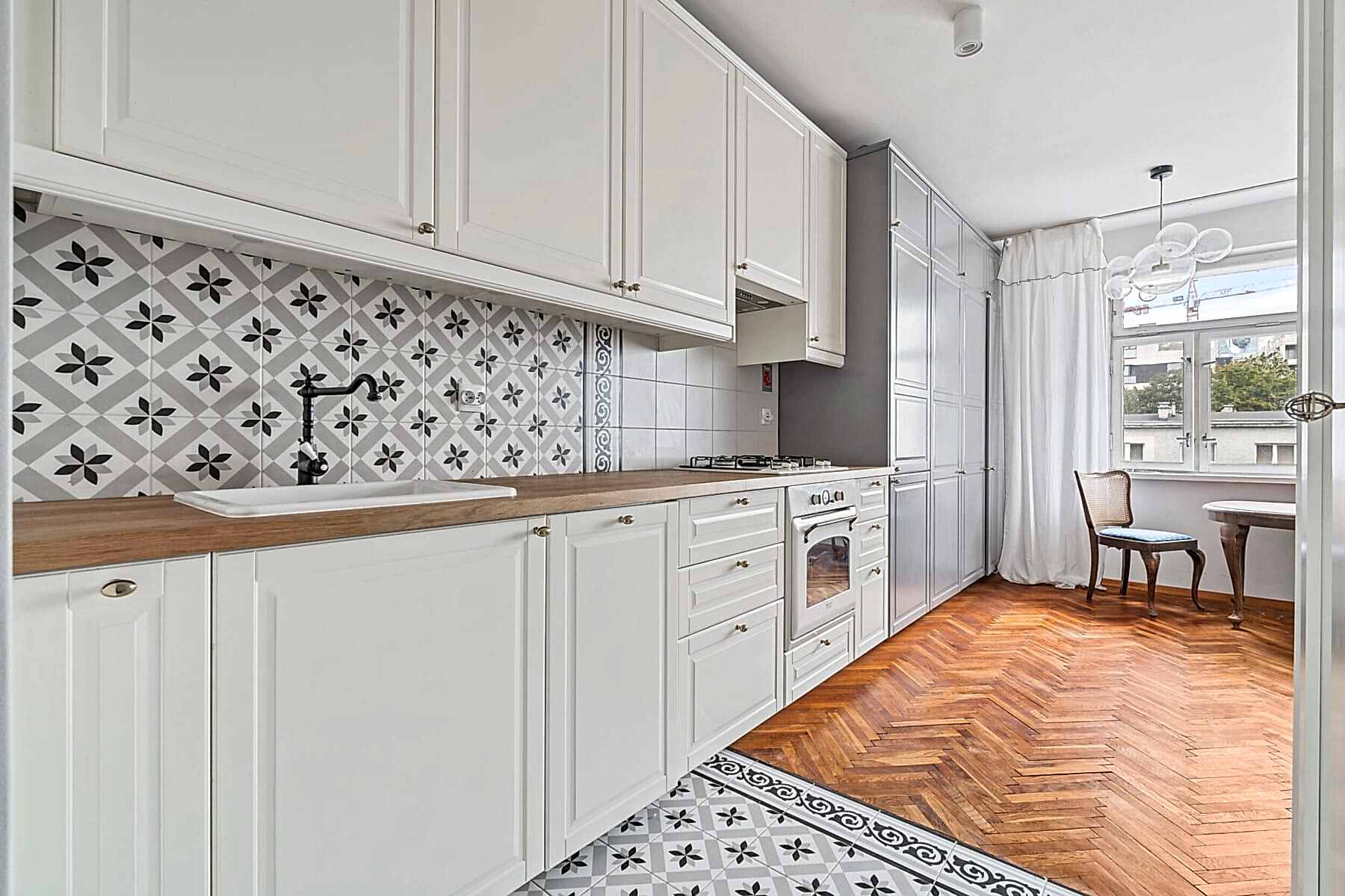 Mieszkanie na sprzedaż - Warszawa, Śródmieście, ul. Złota 81, Vilea Property Butique 2